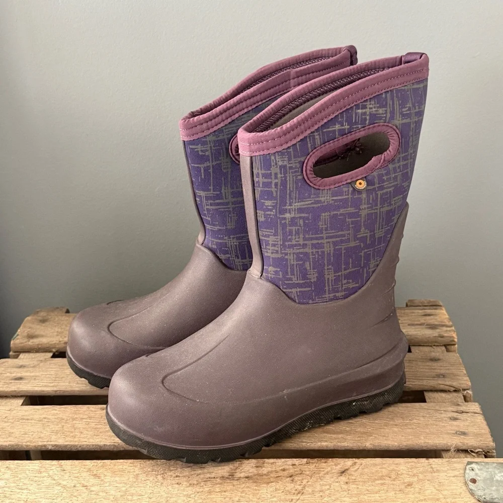 Bogs Kids Neo Classic Waterproof Winter Rain Boots -‎ Size 4Y A24